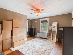 23 W Knowles Avenue, Glenolden PA 19036