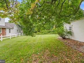 23 W Knowles Avenue, Glenolden PA 19036
