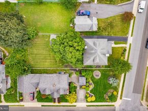 23 W Knowles Avenue, Glenolden PA 19036