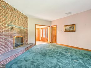 1625 Terwood Road, Huntingdon Valley PA 19006
