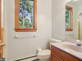 1625 Terwood Road, Huntingdon Valley PA 19006