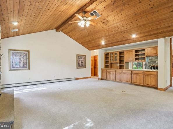 1625 Terwood Road, Huntingdon Valley PA 19006