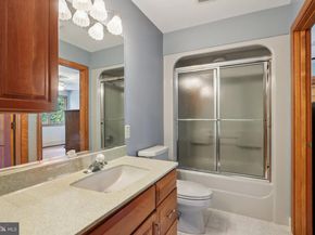 1625 Terwood Road, Huntingdon Valley PA 19006