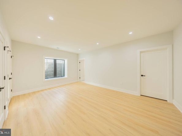 1929 Ware Road, Falls Church VA 22043