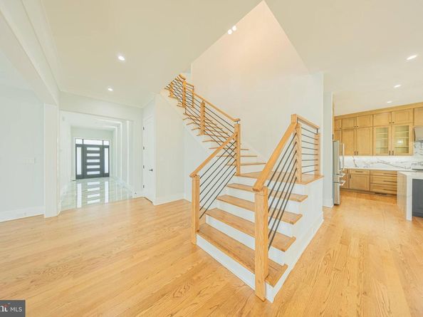 1929 Ware Road, Falls Church VA 22043