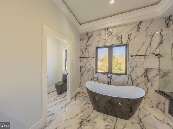 1929 Ware Road, Falls Church VA 22043