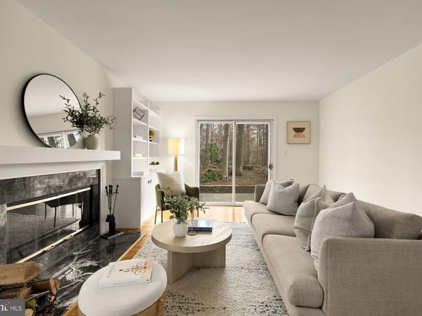 8809 Hidden Hill Lane, Potomac MD 20854