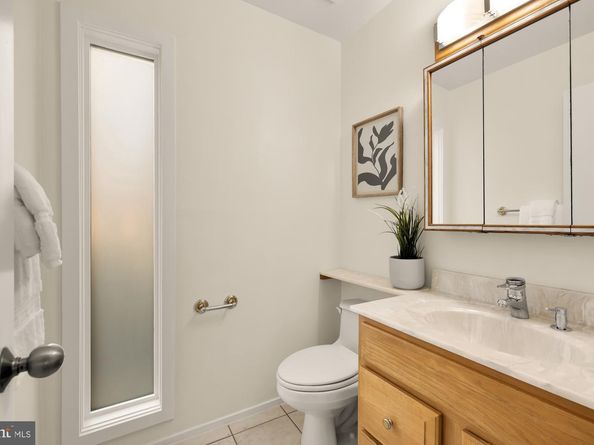 8809 Hidden Hill Lane, Potomac MD 20854