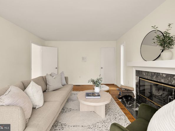 8809 Hidden Hill Lane, Potomac MD 20854