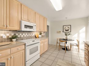 8809 Hidden Hill Lane, Potomac MD 20854