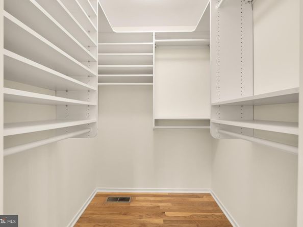 8809 Hidden Hill Lane, Potomac MD 20854