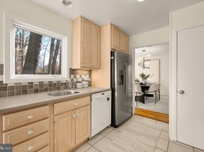 8809 Hidden Hill Lane, Potomac MD 20854