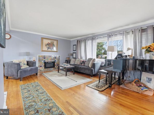 4600 Kling Drive, Alexandria VA 22312