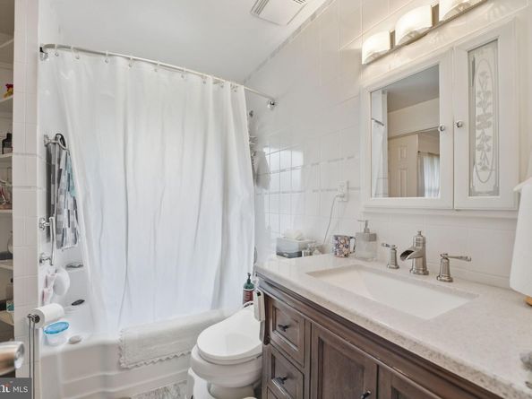 4600 Kling Drive, Alexandria VA 22312