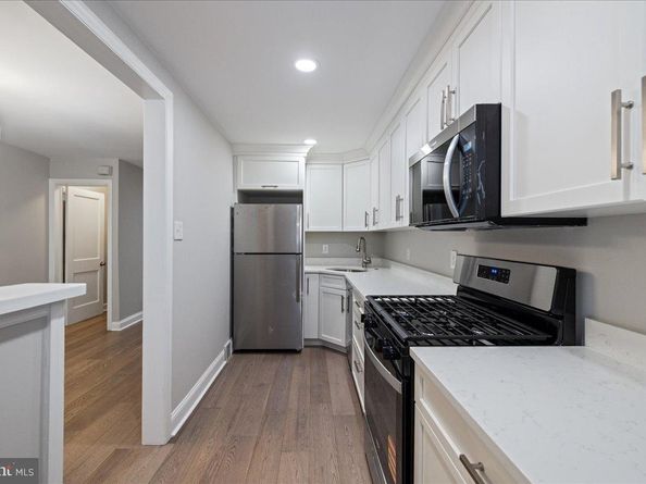 7641 Brentwood Road, Philadelphia PA 19151
