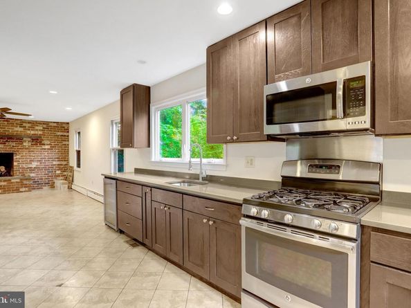 411 N Bryan Street, Arlington VA 22201