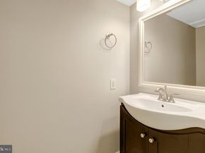 411 N Bryan Street, Arlington VA 22201