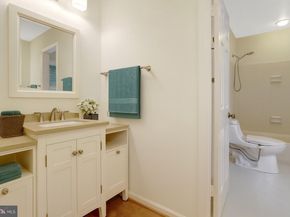 411 N Bryan Street, Arlington VA 22201