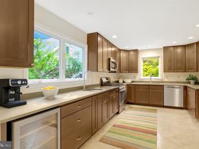 411 N Bryan Street, Arlington VA 22201