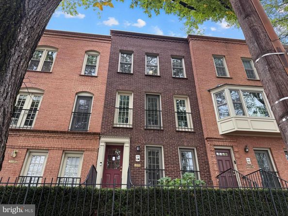 4613 Macarthur Boulevard NW A, Washington DC 20007