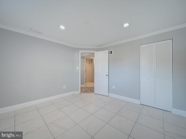 1300 E Beech Road, Sterling VA 20164