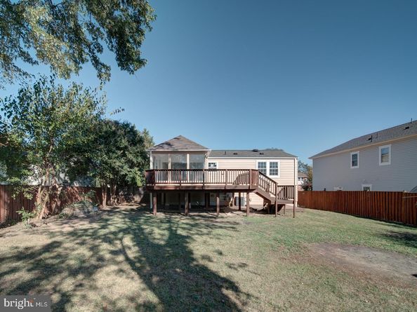 1300 E Beech Road, Sterling VA 20164