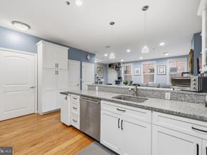 131 N Bread Street C1, Philadelphia PA 19106