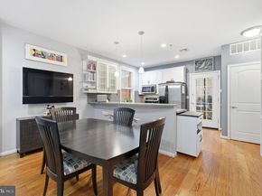 131 N Bread Street C1, Philadelphia PA 19106