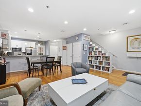 131 N Bread Street C1, Philadelphia PA 19106