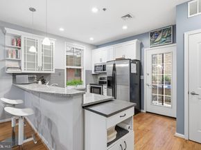 131 N Bread Street C1, Philadelphia PA 19106