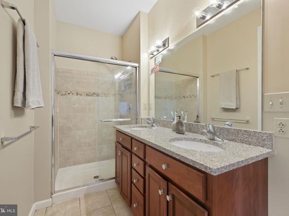 131 N Bread Street C1, Philadelphia PA 19106