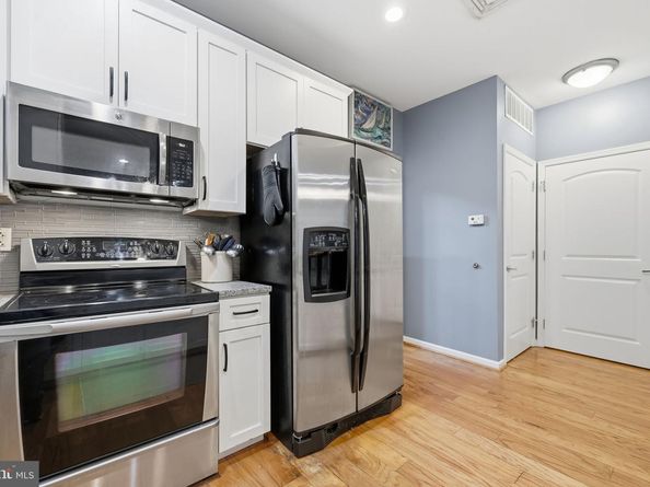 131 N Bread Street C1, Philadelphia PA 19106