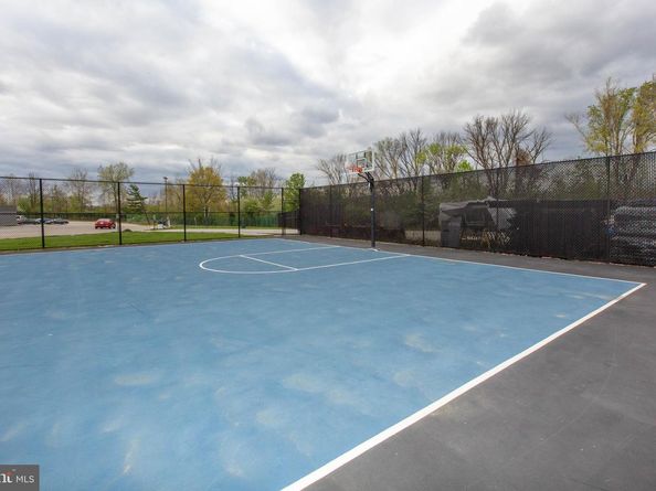 20538 Valley Forge Circle 538, King Of Prussia PA 19406