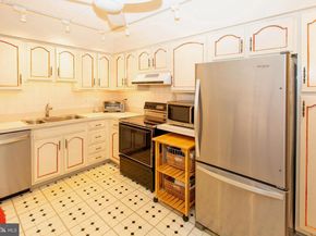 20538 Valley Forge Circle 538, King Of Prussia PA 19406