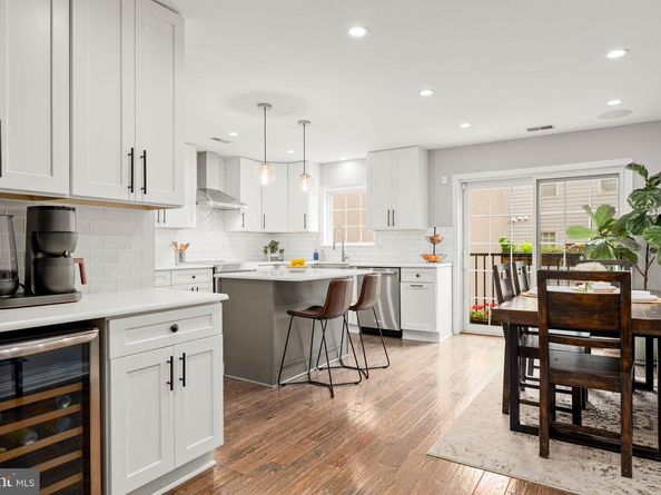 2330 Fairmount Avenue A, Philadelphia PA 19130