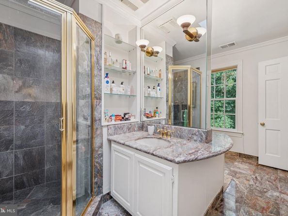 1611 Suter Lane NW, Washington DC 20007