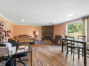 1943 Fawn Drive, Glenside PA 19038