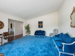 1943 Fawn Drive, Glenside PA 19038