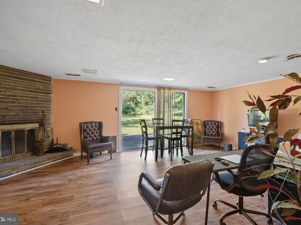 1943 Fawn Drive, Glenside PA 19038