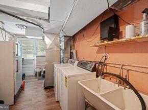 1943 Fawn Drive, Glenside PA 19038