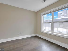 16 17TH Street NE 312, Washington DC 20002
