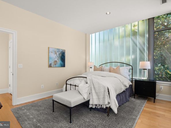 2516 Q Street NW C301, Washington DC 20007