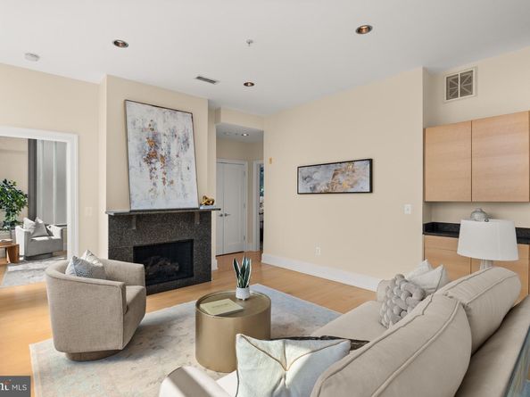 2516 Q Street NW C301, Washington DC 20007