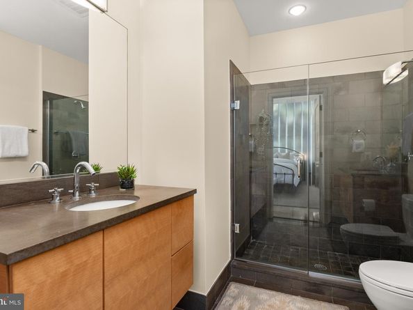 2516 Q Street NW C301, Washington DC 20007