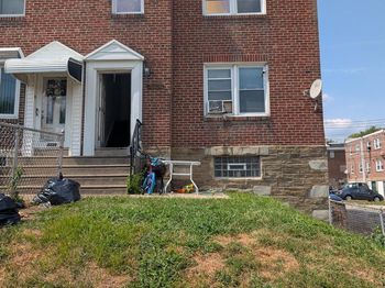 7240 Gillespie Street