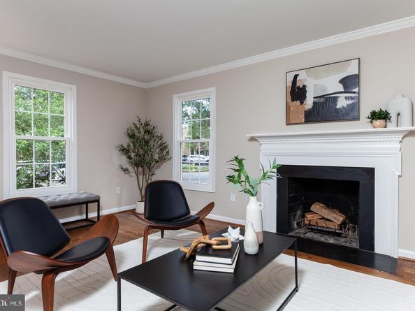 4612 4TH Road N, Arlington VA 22203