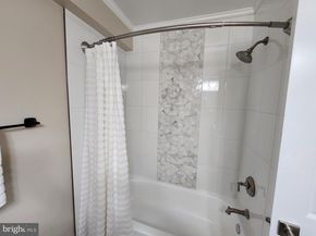 4612 4TH Road N, Arlington VA 22203