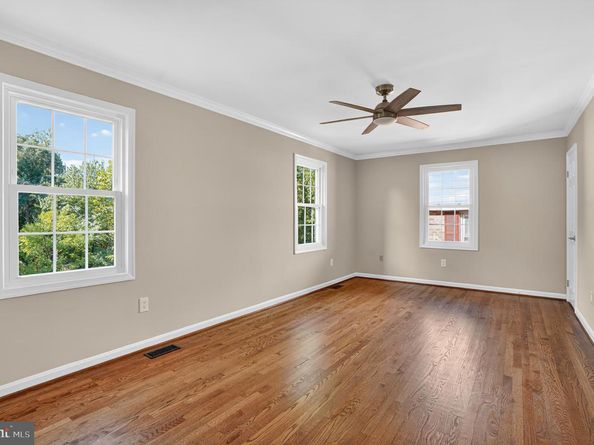 4612 4TH Road N, Arlington VA 22203