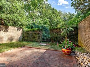 4612 4TH Road N, Arlington VA 22203