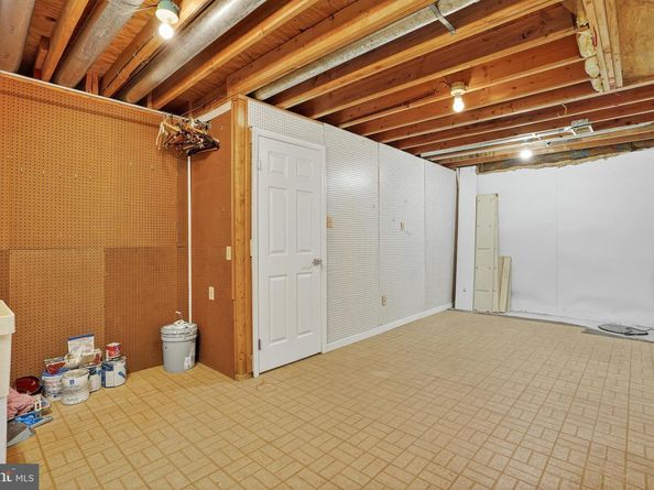 4612 4TH Road N, Arlington VA 22203